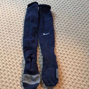 ✨navy Nike soccer socks✨